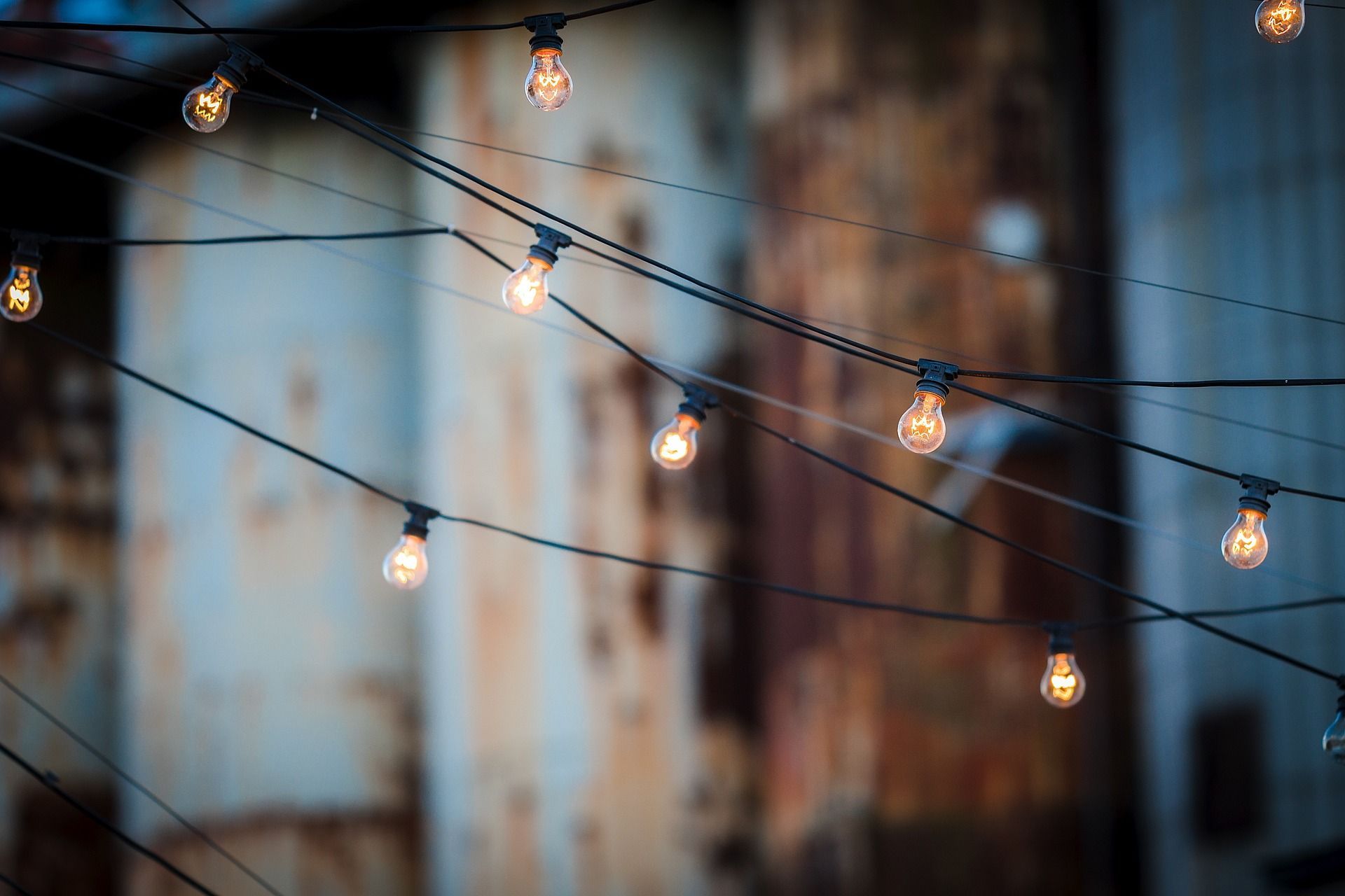 how many outdoor lights do i need how many outdoor lights do i need