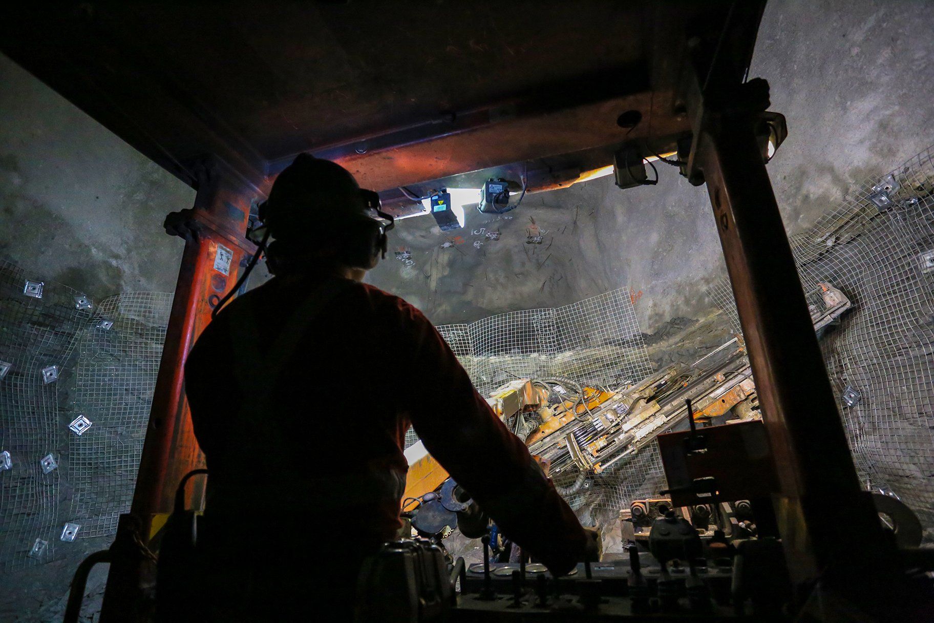 jumbo drill operator