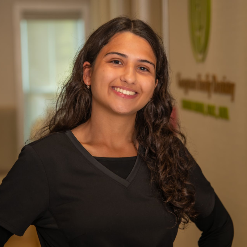 Jasmine - Dental Assistant