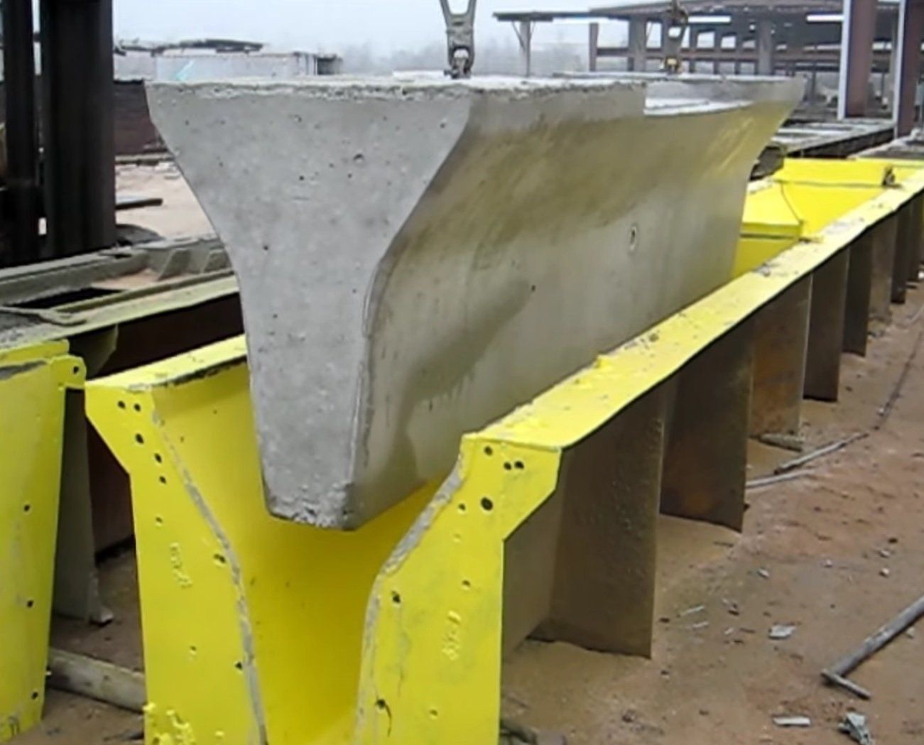 Concrete removal + form release products