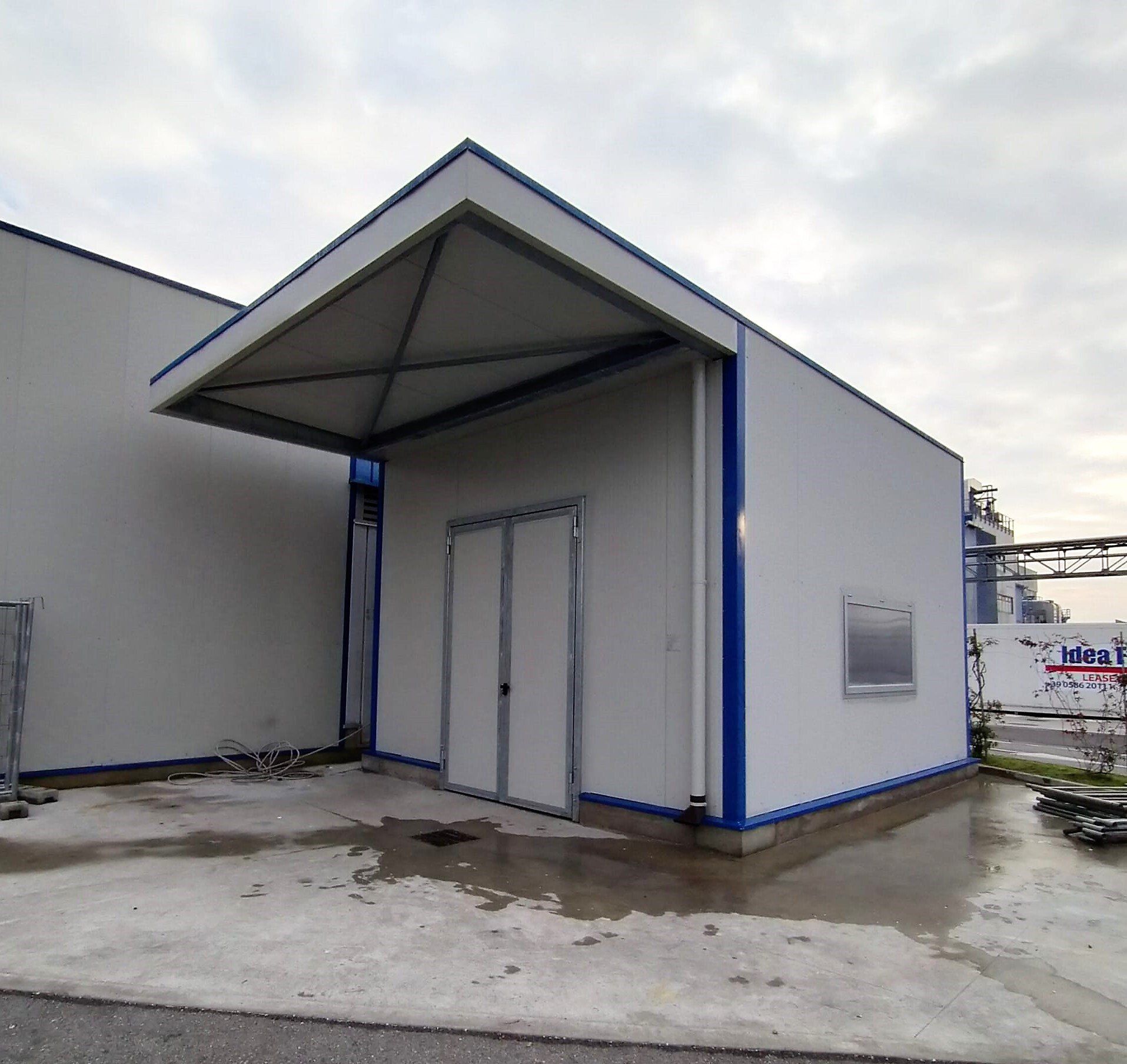 Fabbricato magazzino