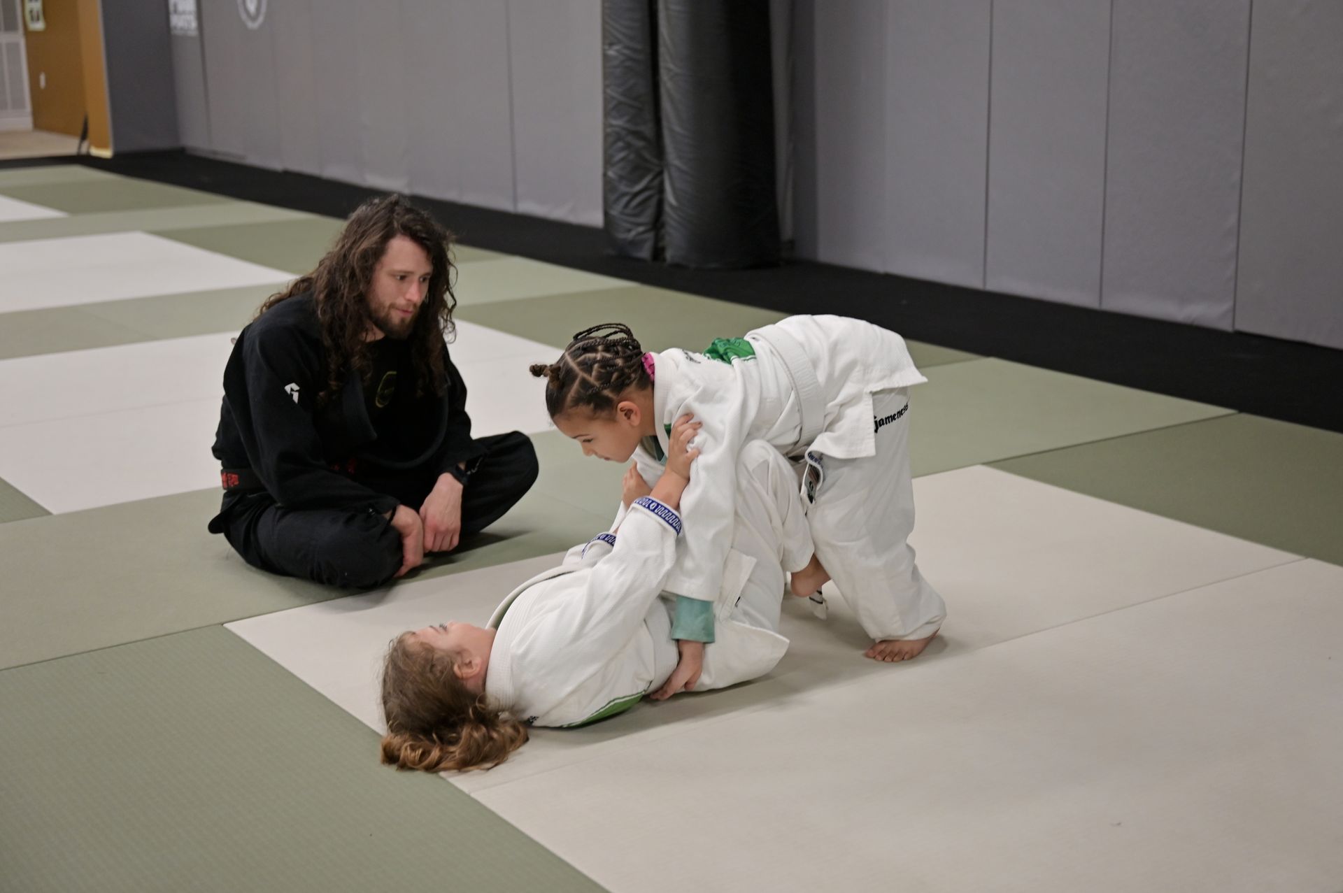 Tiny Grapplers (Ages 3-4)
