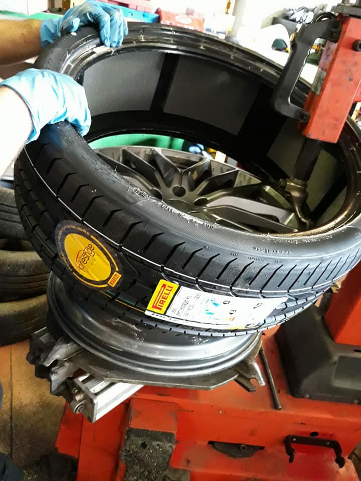 Gomma per auto