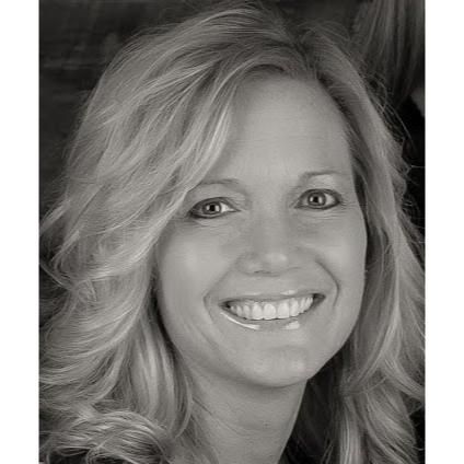 Lynette Registrar