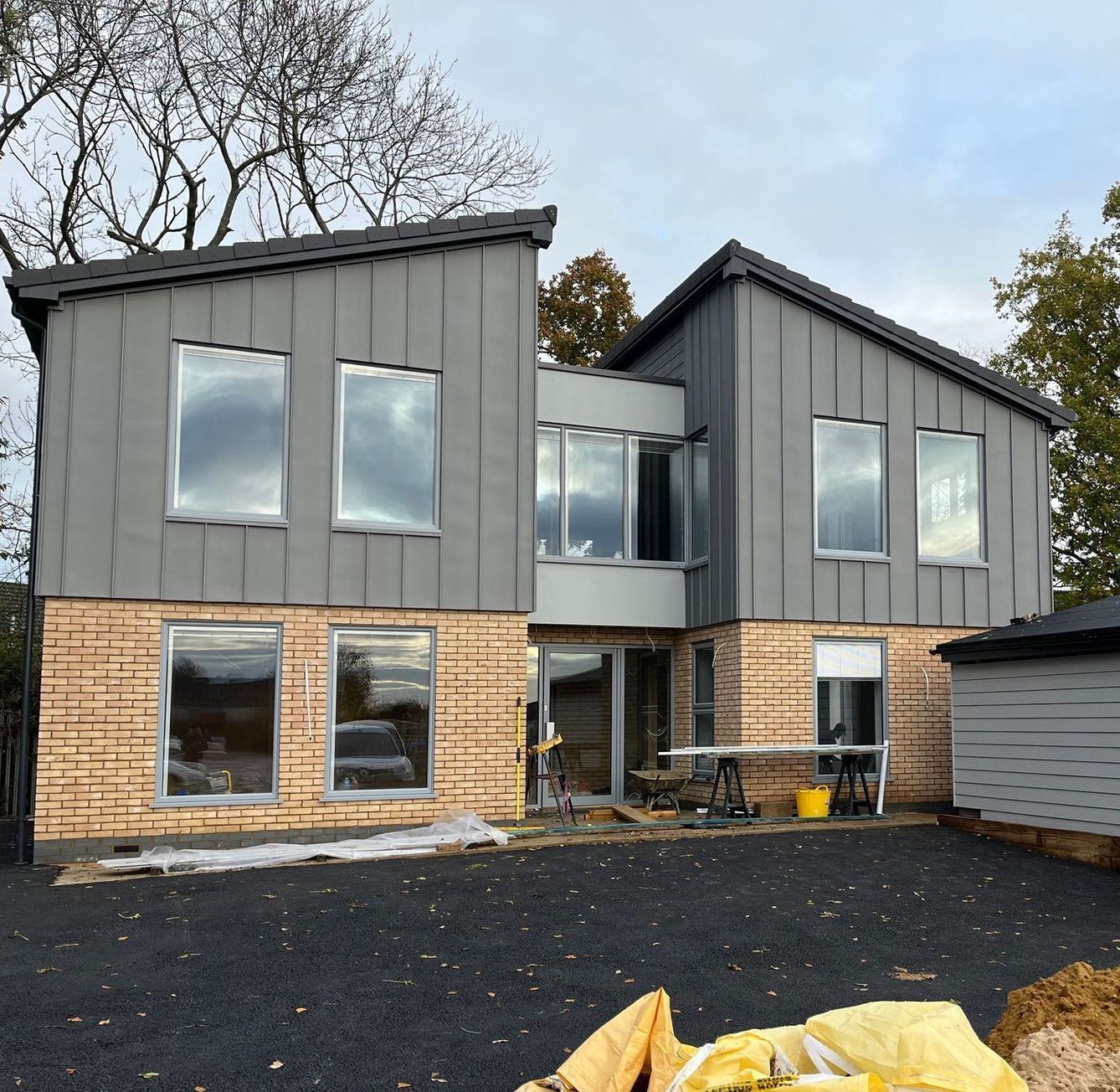 vi elle developments ltd