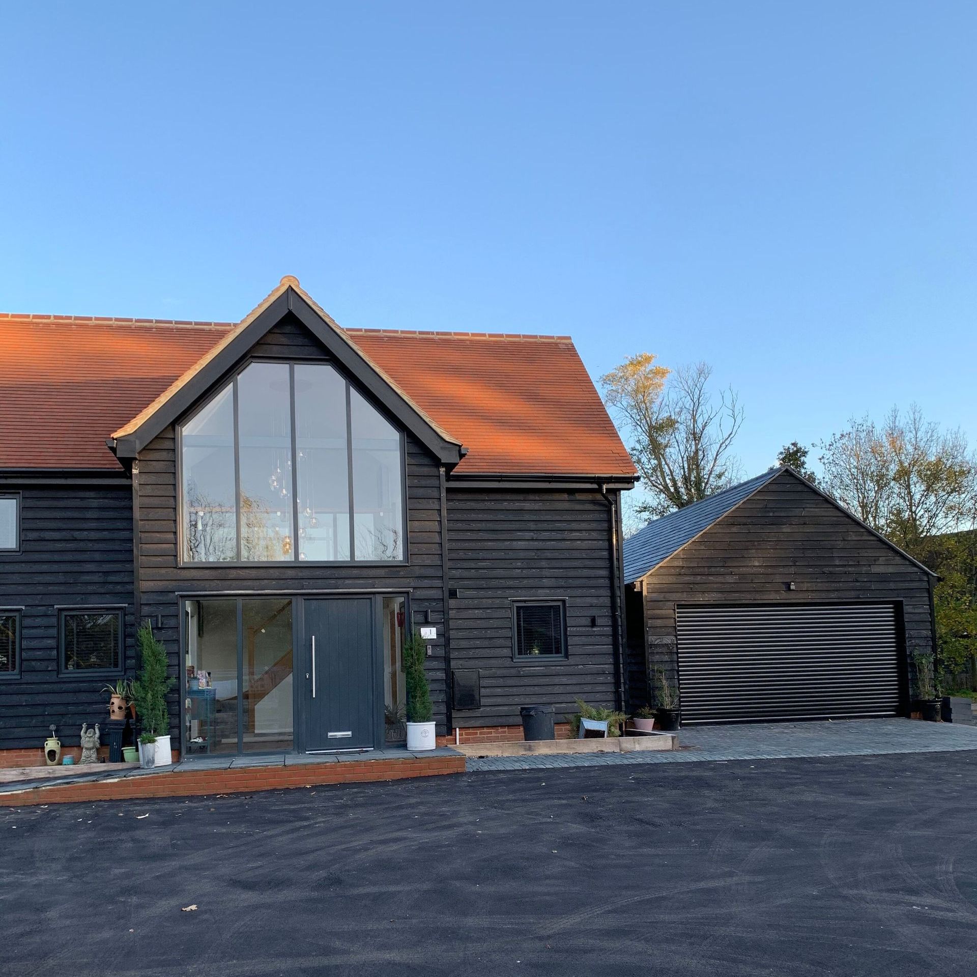 vi elle developments ltd