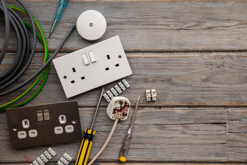 Extra plug socket and lighting
