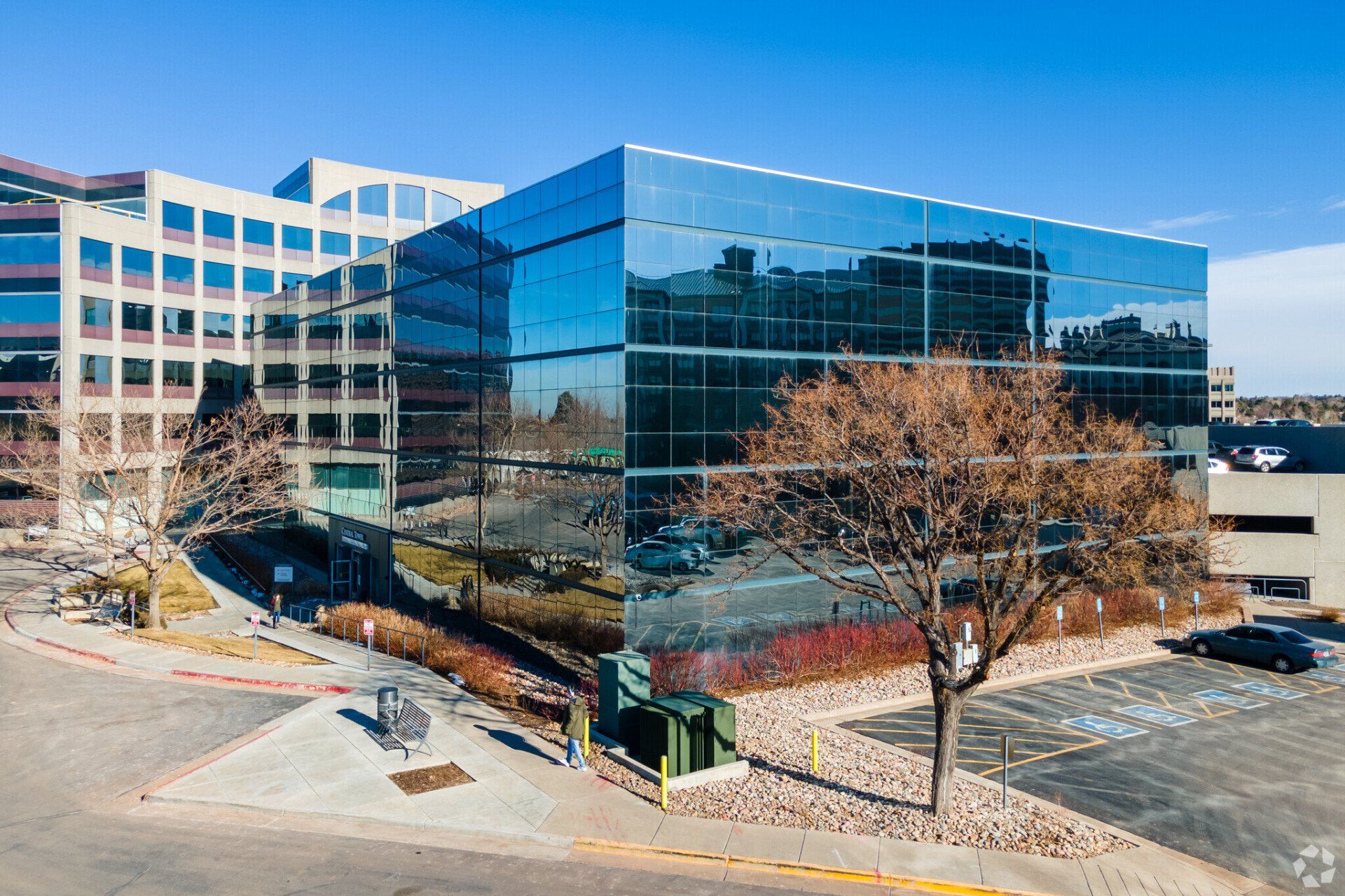 8200 E BELLEVIEW AVE - OFFICE FOR RENT