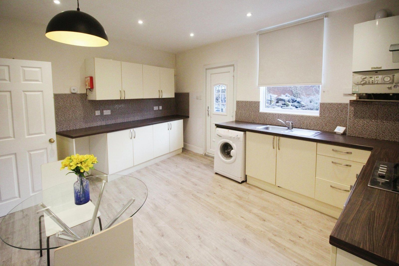 16 Ruskin Square 3 Bed End Terrace. 