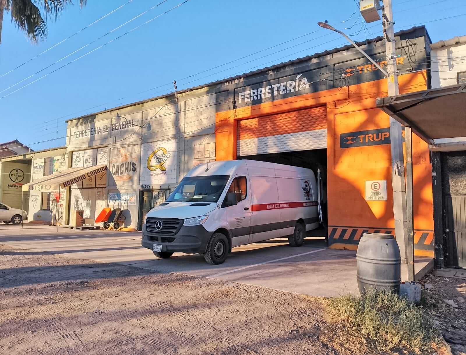 TRANSPORTES Y FLETES OCHOA -Fletes urgentes