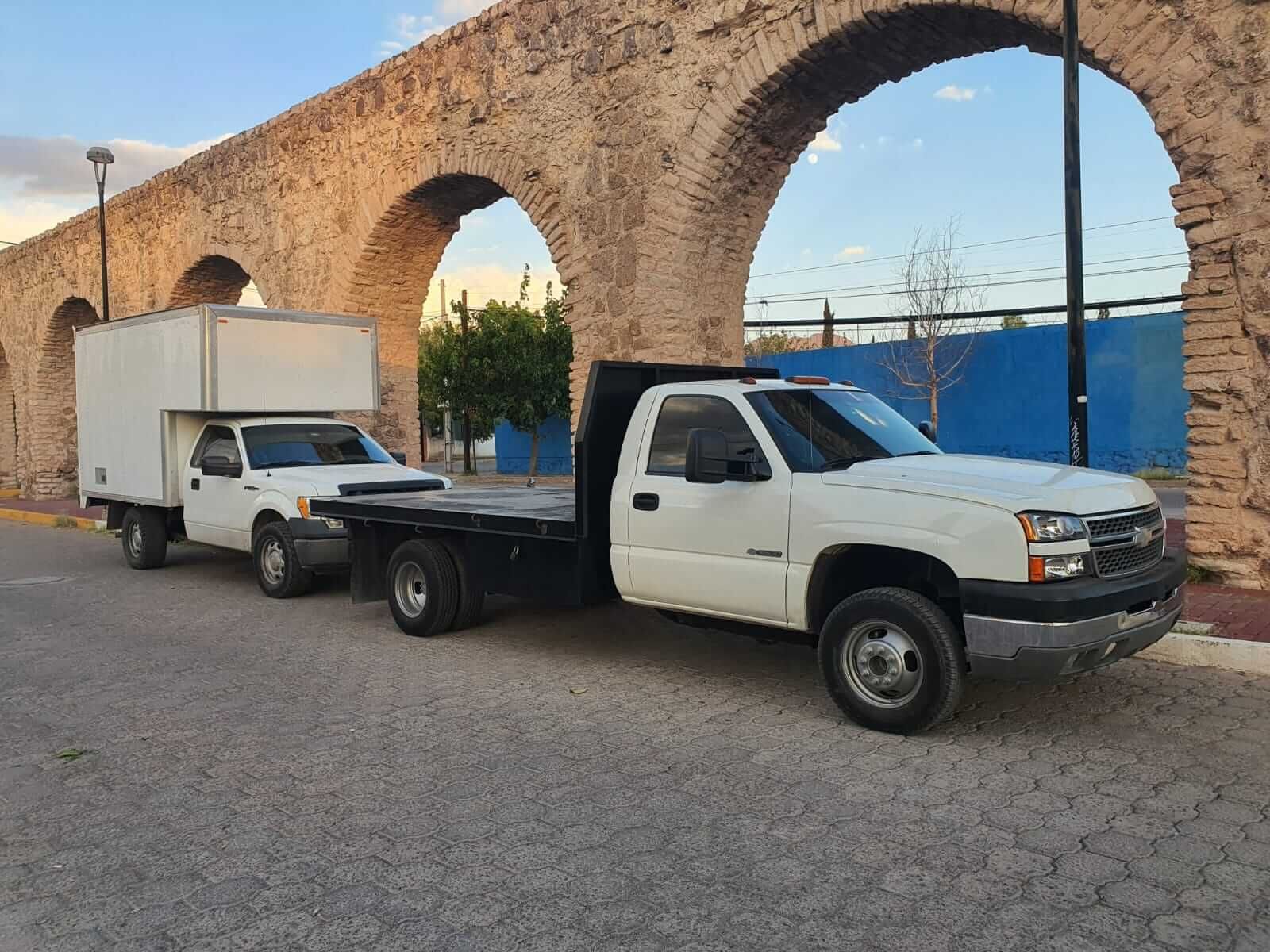 TRANSPORTES Y FLETES OCHOA -Fletes y mudanzas