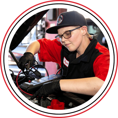 Lincoln Service Backed by Skilled Technicians