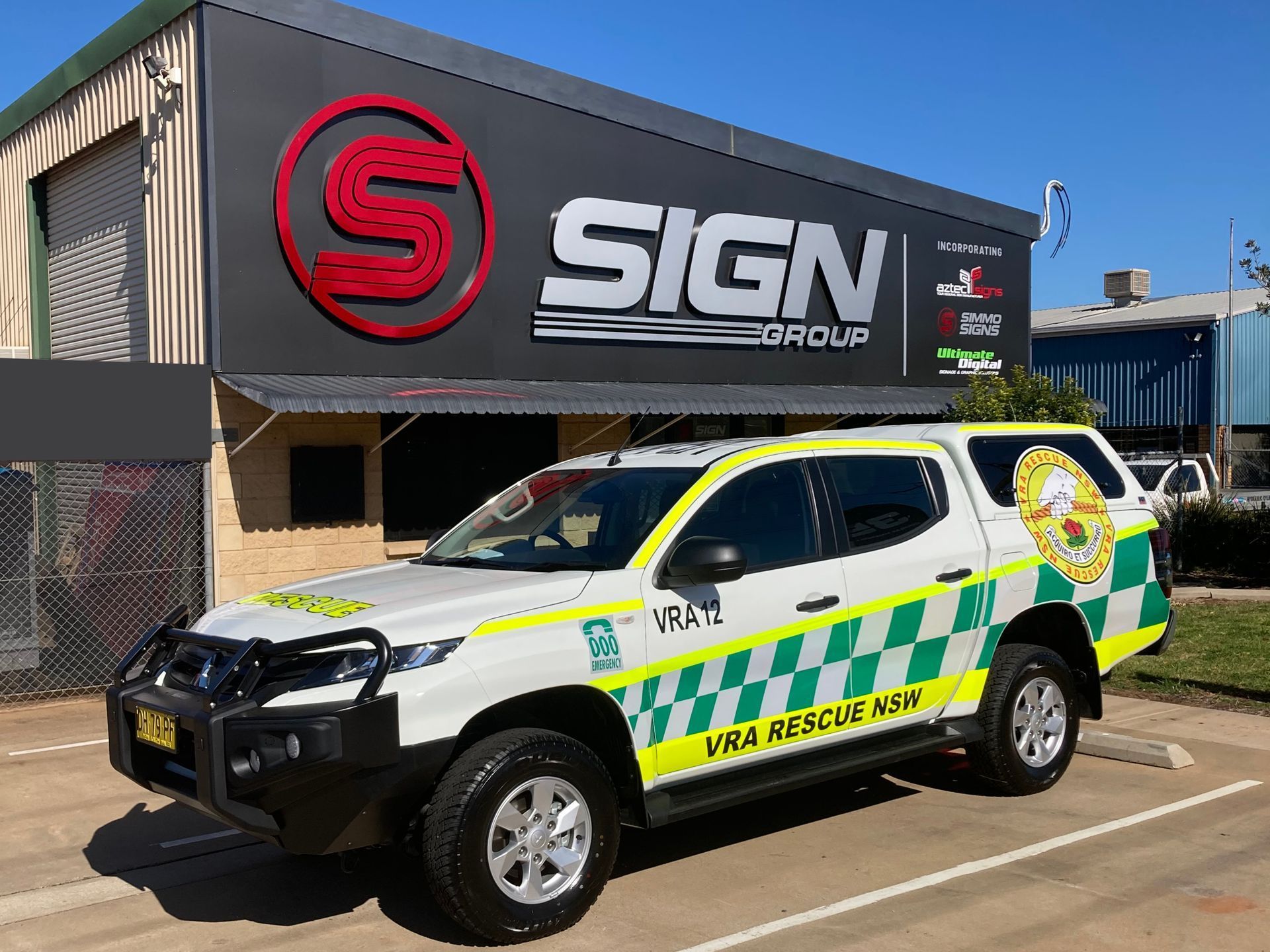 Redfern Power — Signage in Dubbo, NSW