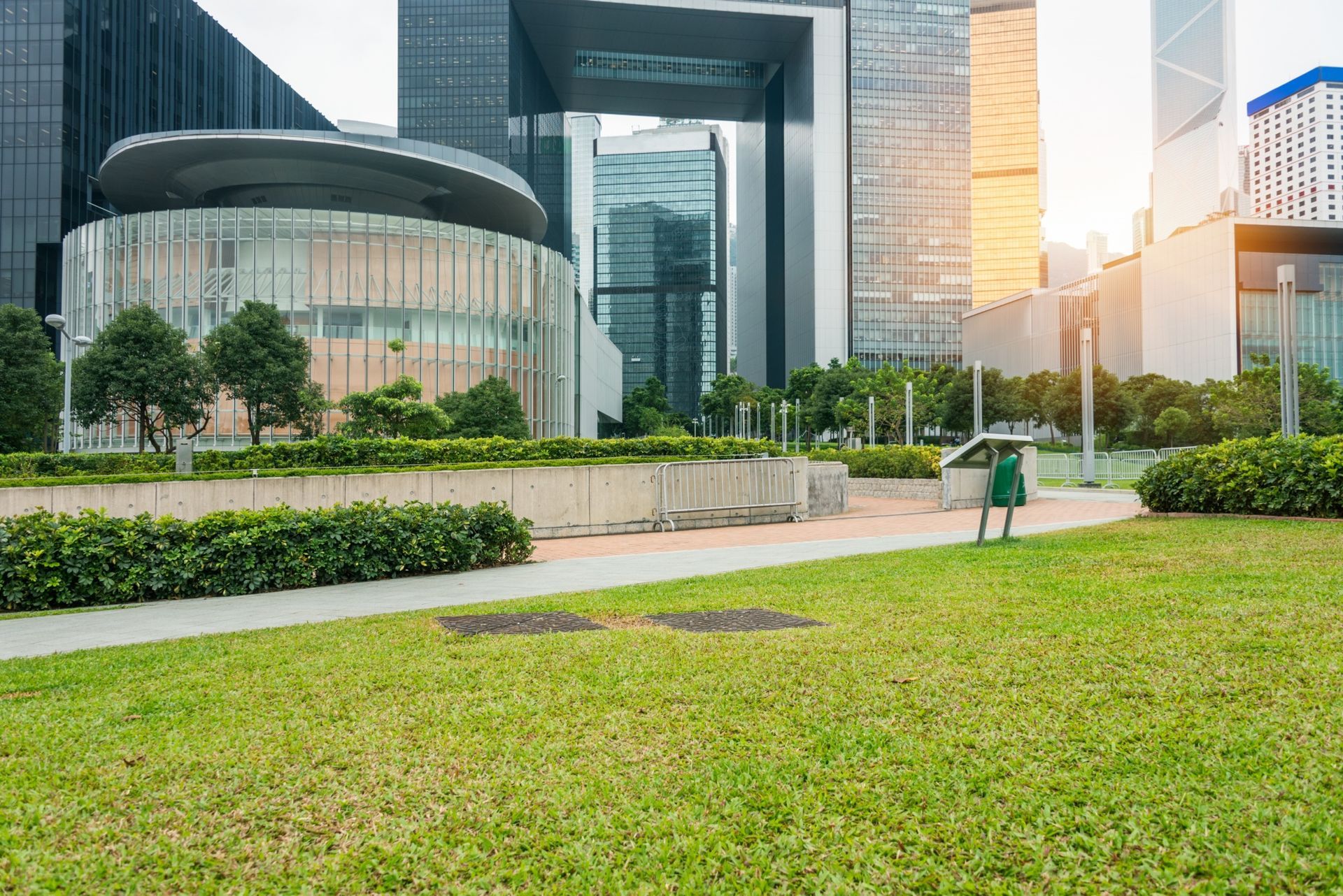 Clean Hospital lawn