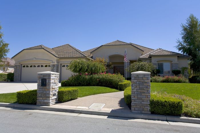 Landscape subject with house