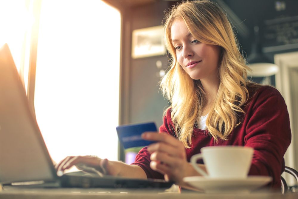 woman making purchase online