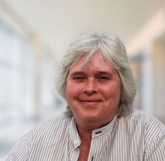 Carol Schultheis
