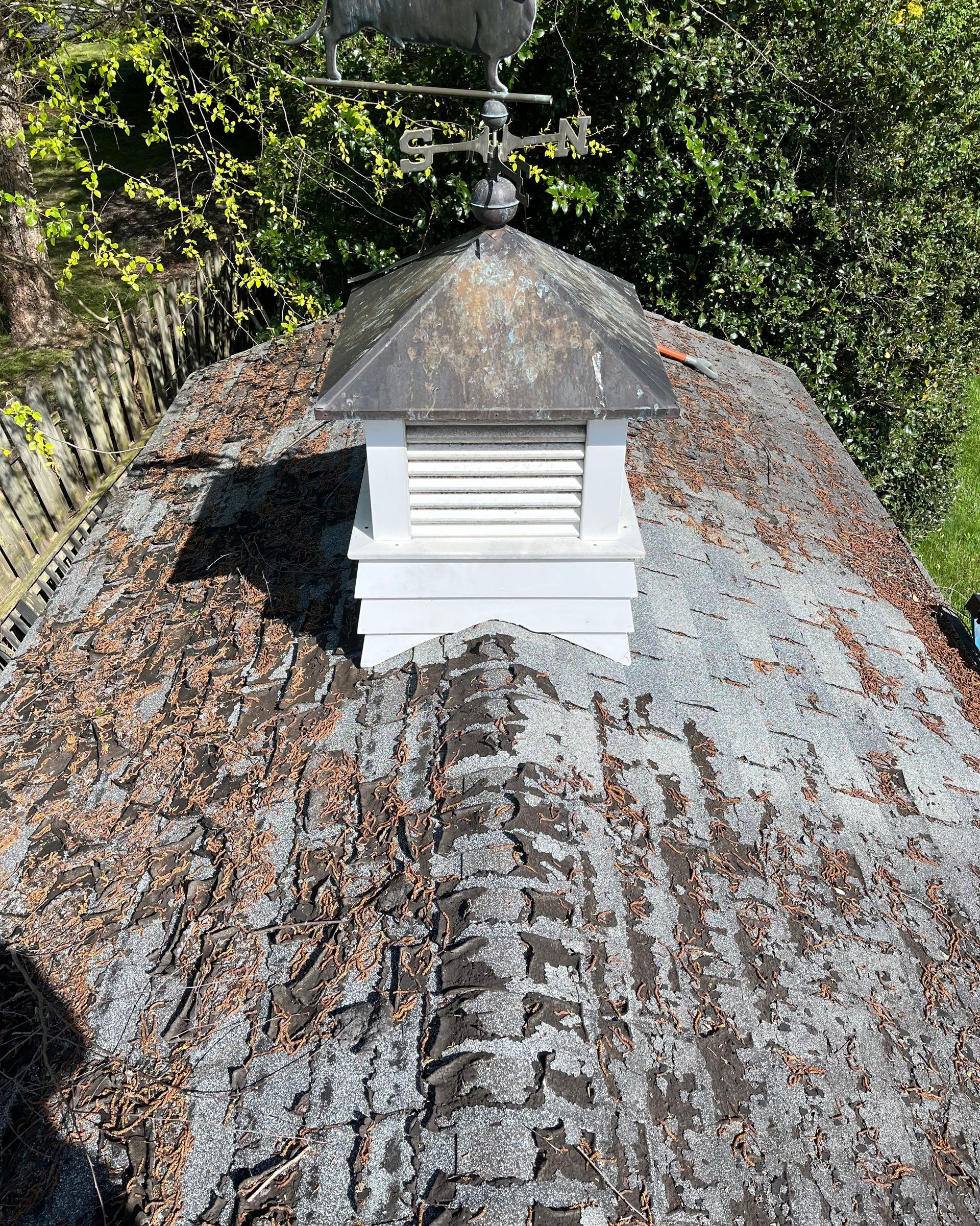 The before image of a Retex roof replacement in Mechanicsville VA 23111.