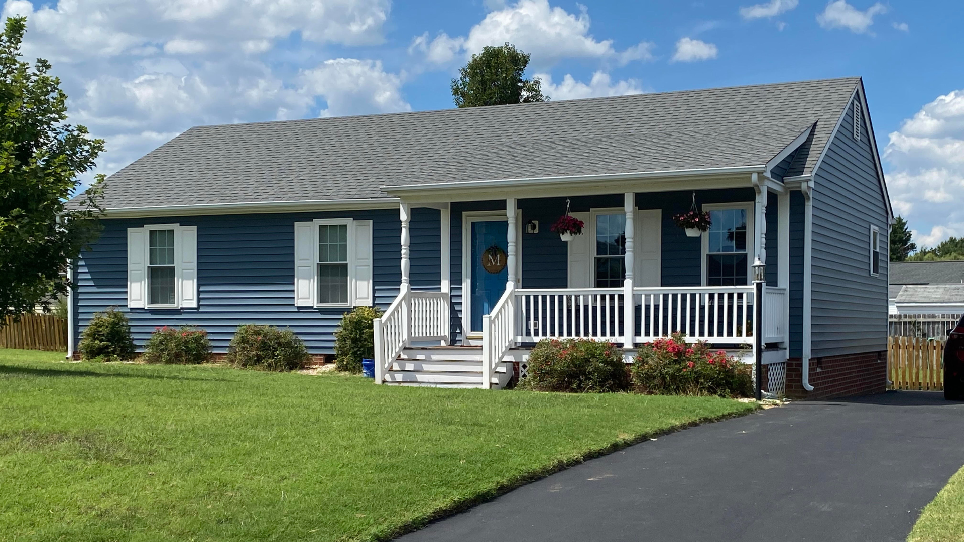 After photo of RETEX siding and window replacement in Mechanicsville, VA 23111.