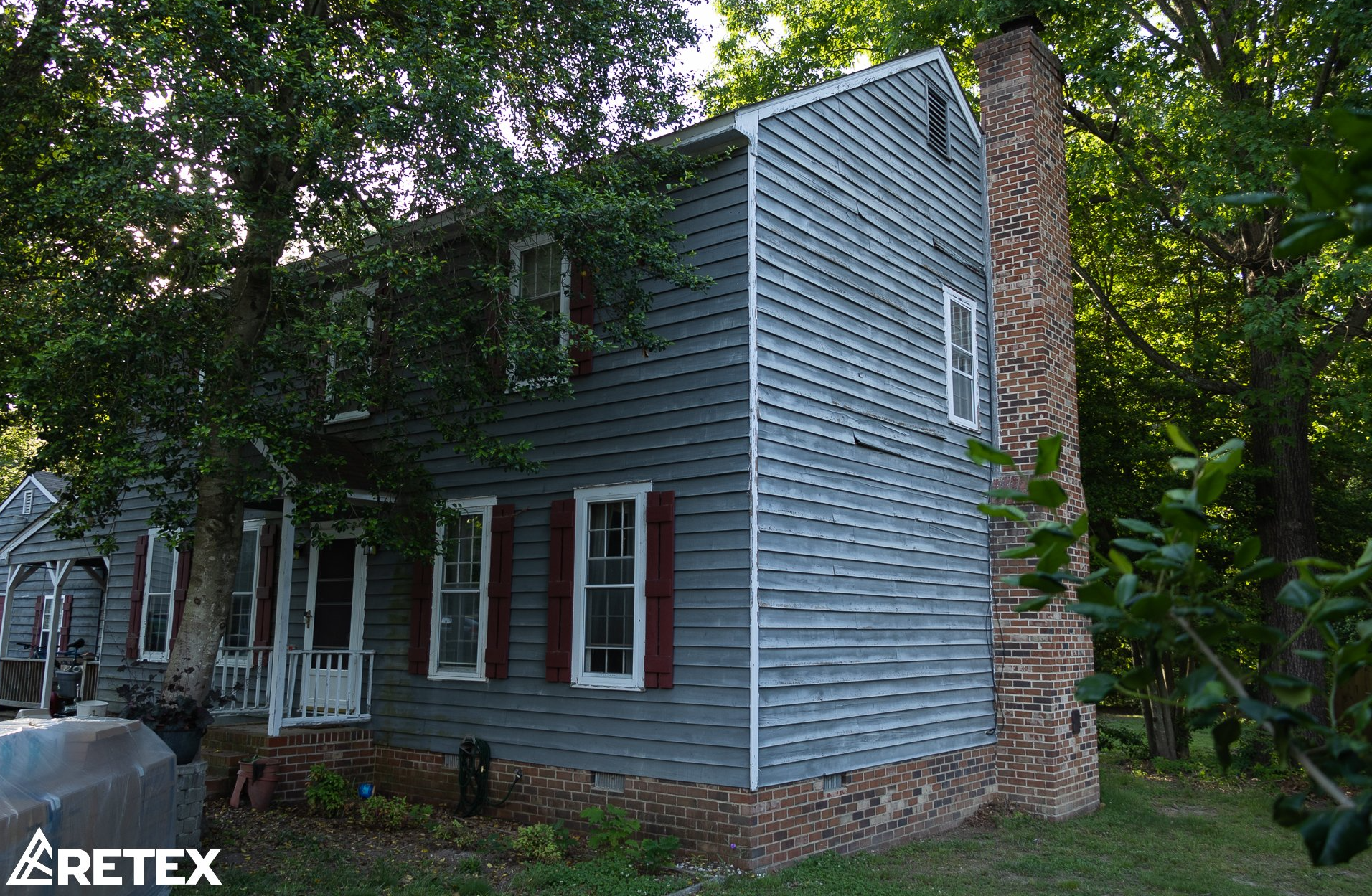 A before image of old wood siding in North Chestefield VA. RETEX replaced this siding with insulated vinyl in 2022.