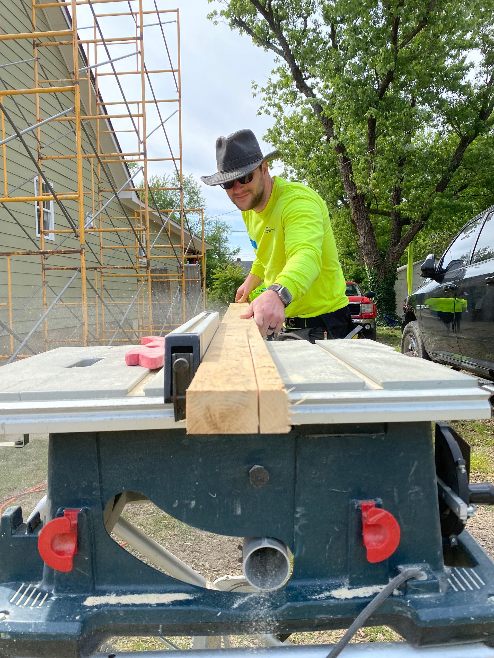 Image of RETEX’s Josh Lewisvolunteering with Richmond Habitat for Humanity in May 2023.