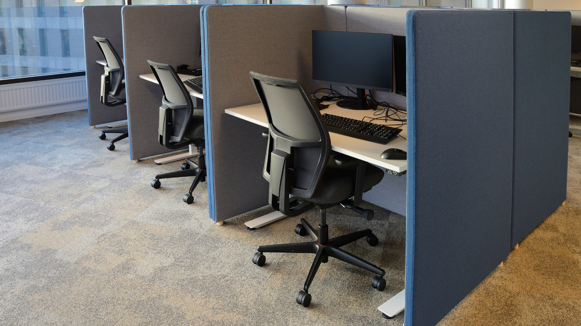 How to book a space with Meeting Hub