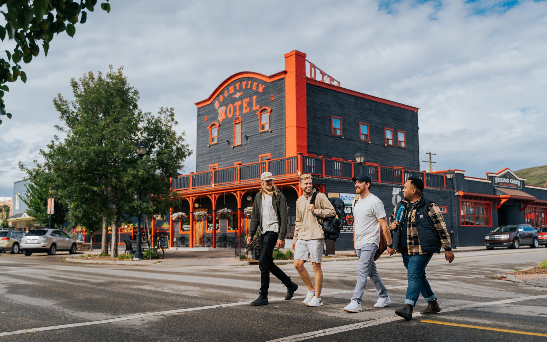 Downtown of Cochrane, Alberta. Image by Cochrane Tourism.