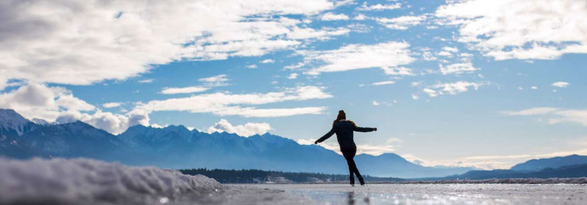 Skating on Lake Windermere's famous Whiteway.