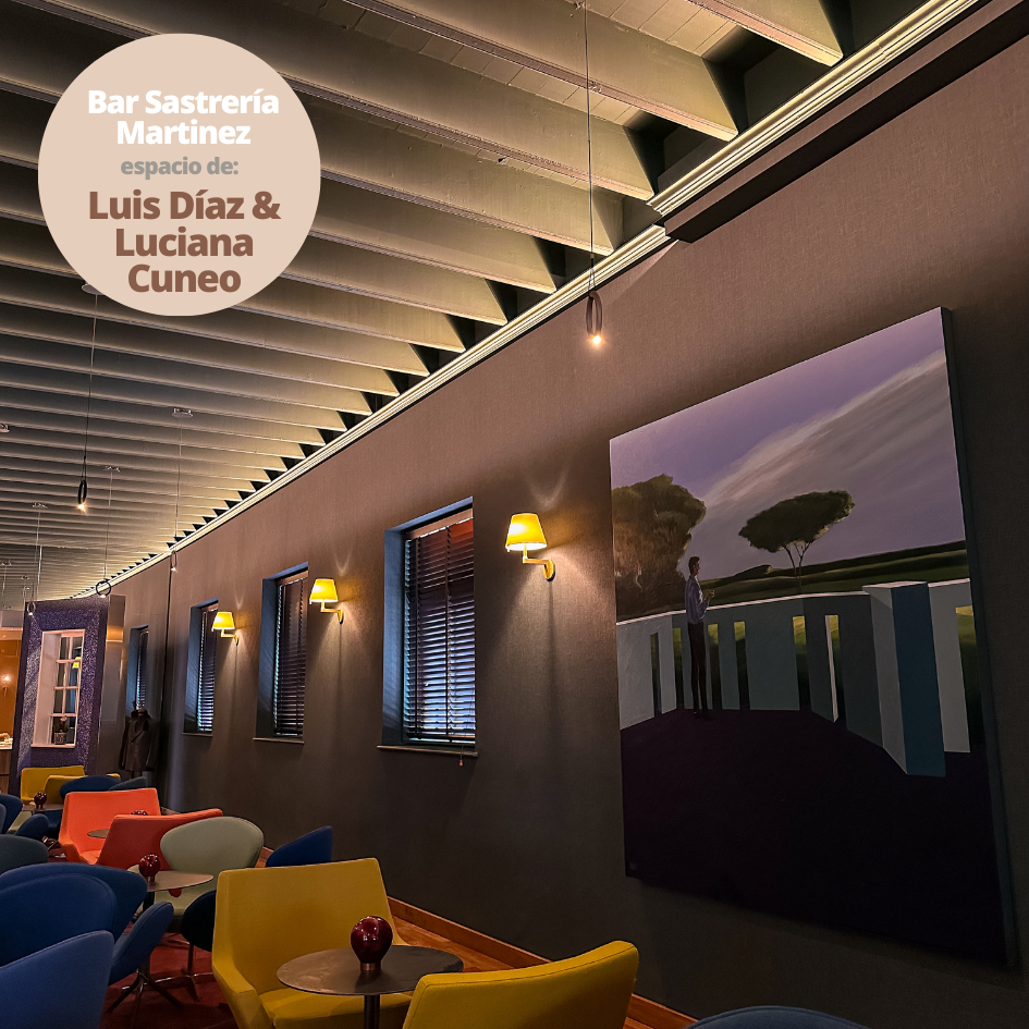 Un restaurante con un cartel que dice bar sastreria martinez