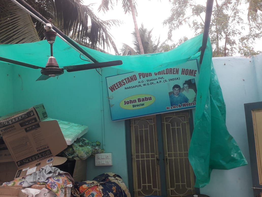 Nieuw dak voor Weerstand Poor Children Home in India