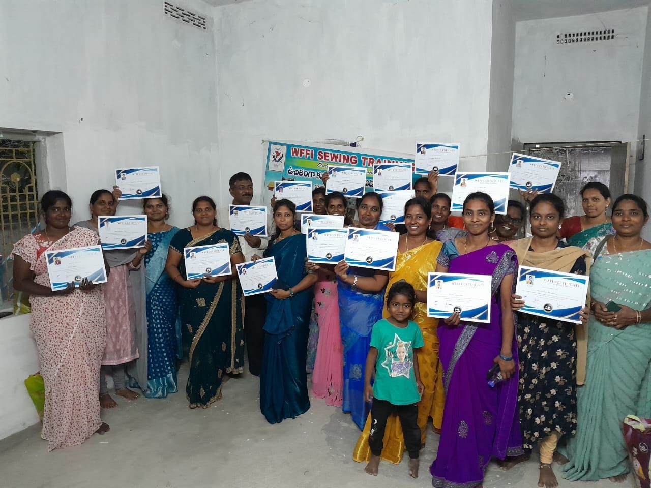 Diploma uitreiking naaischool India