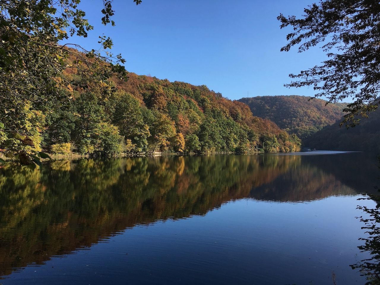 Rursee ZENSES Chalets Eifel Parrk