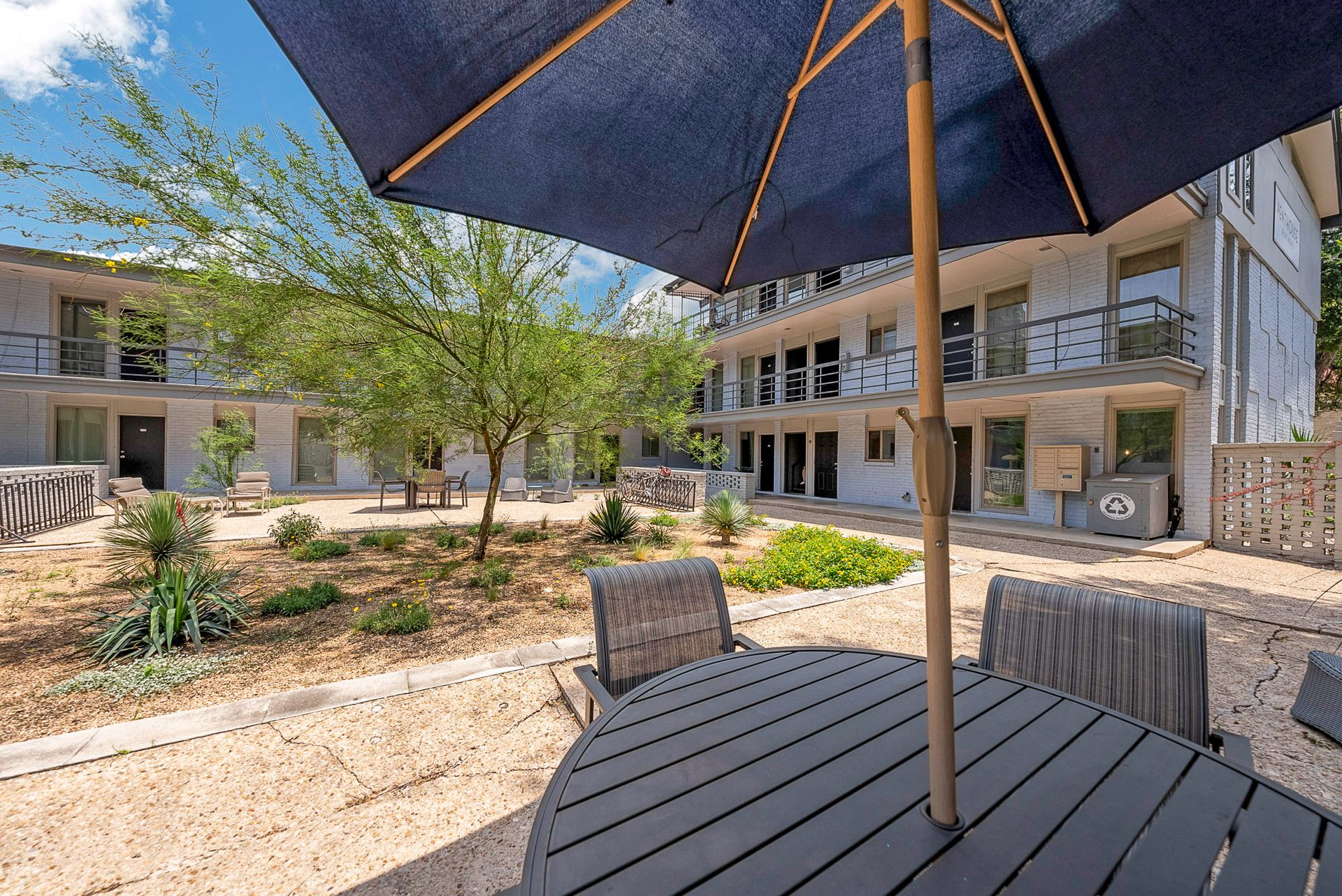 Penthouse Apartments - Austin Texas - Lease Penthouse Apartment In Austin