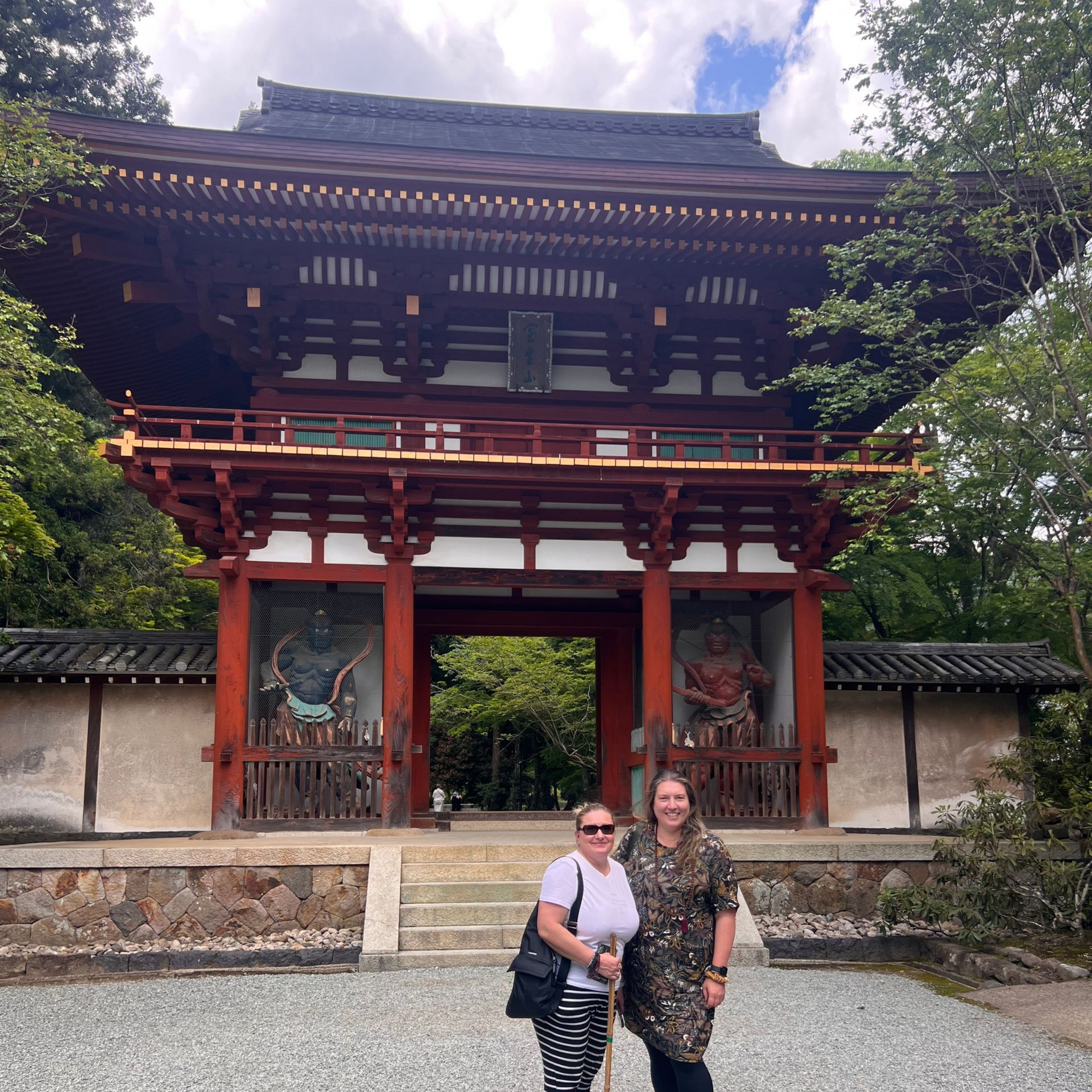 Picture of Iuliana with her Reiki Teacher Sirpa Gunn in Japan