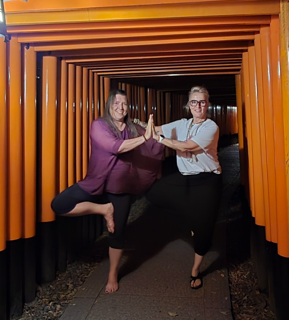 Picture of Robyn Schultz with her Reiki Teacher Sirpa Gunn in Japan 202