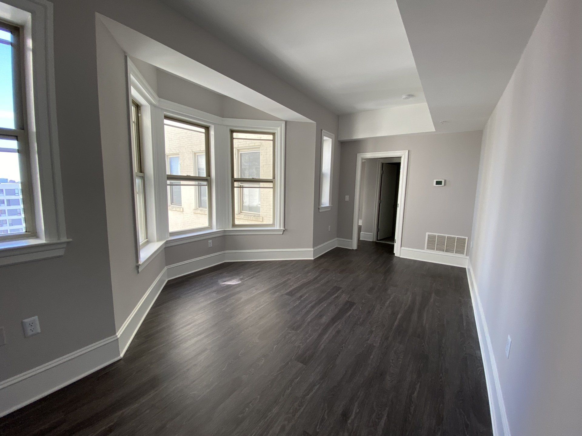 306 W Franklin Property Image