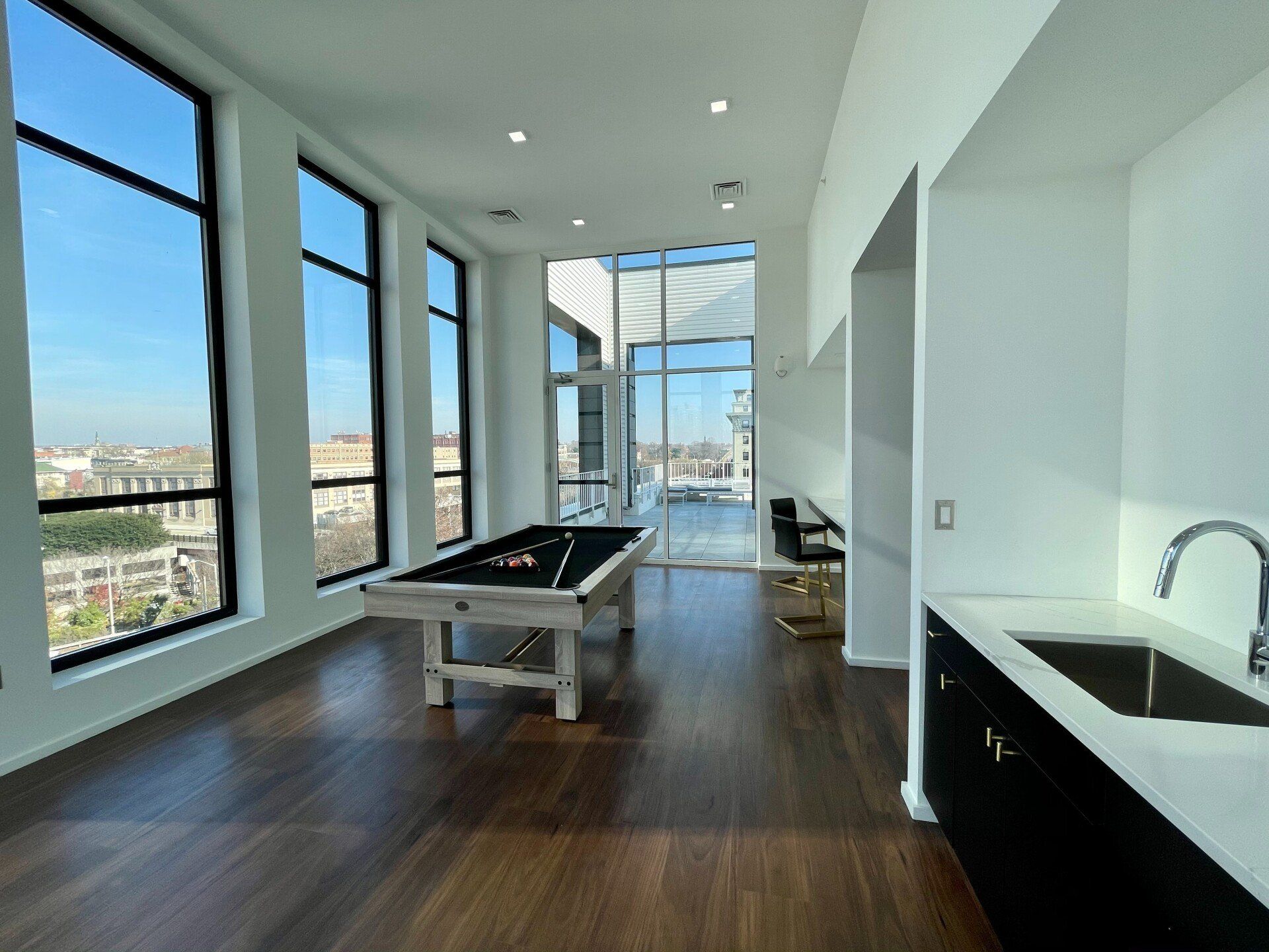 9 E Mt. Royal Property Image