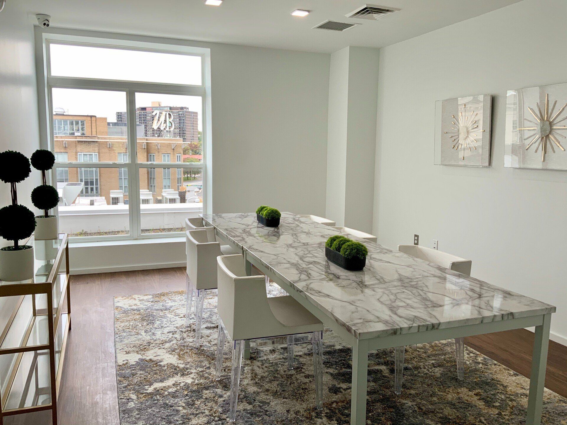 9 E Mt. Royal Property Image