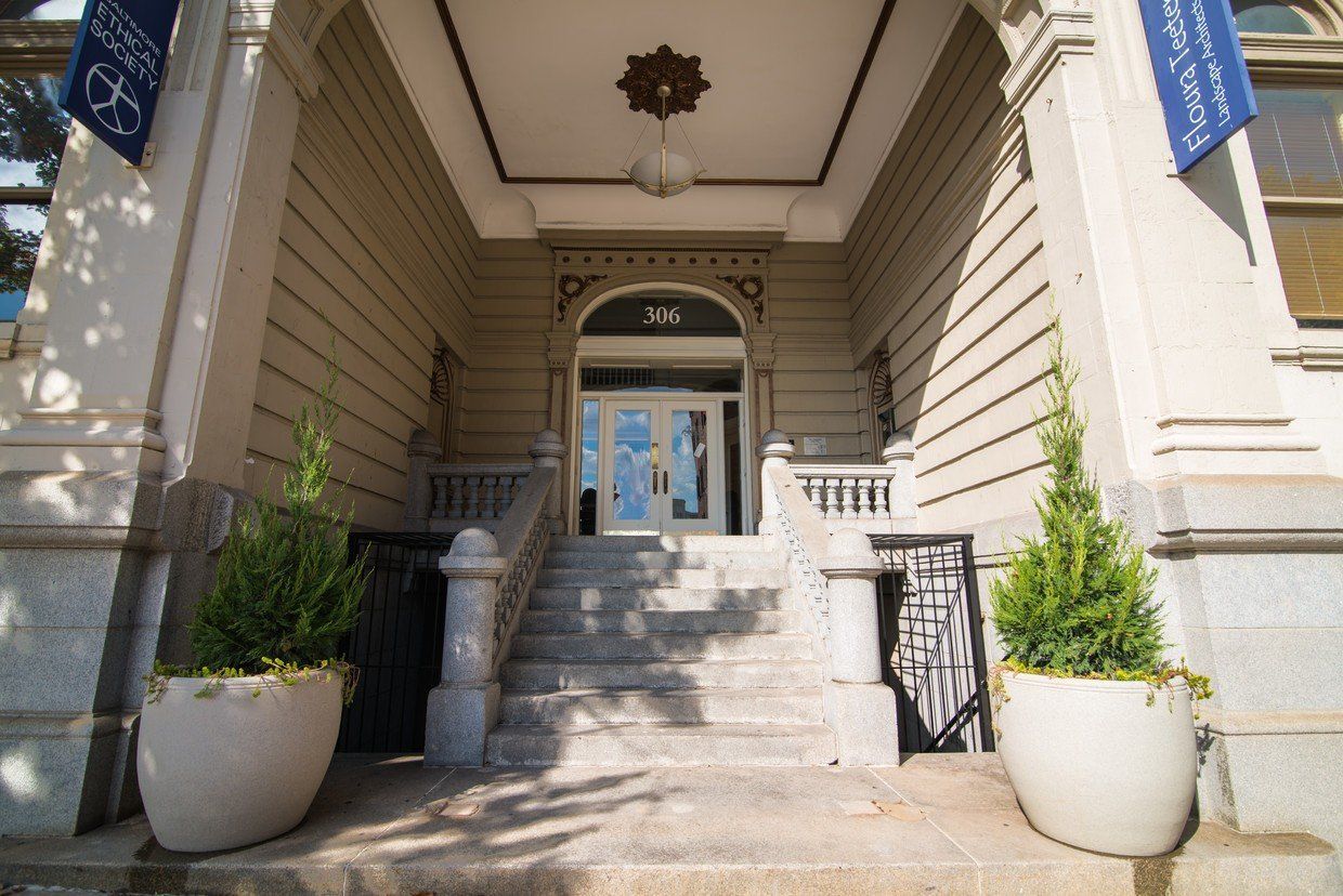 306 W Franklin Property Image