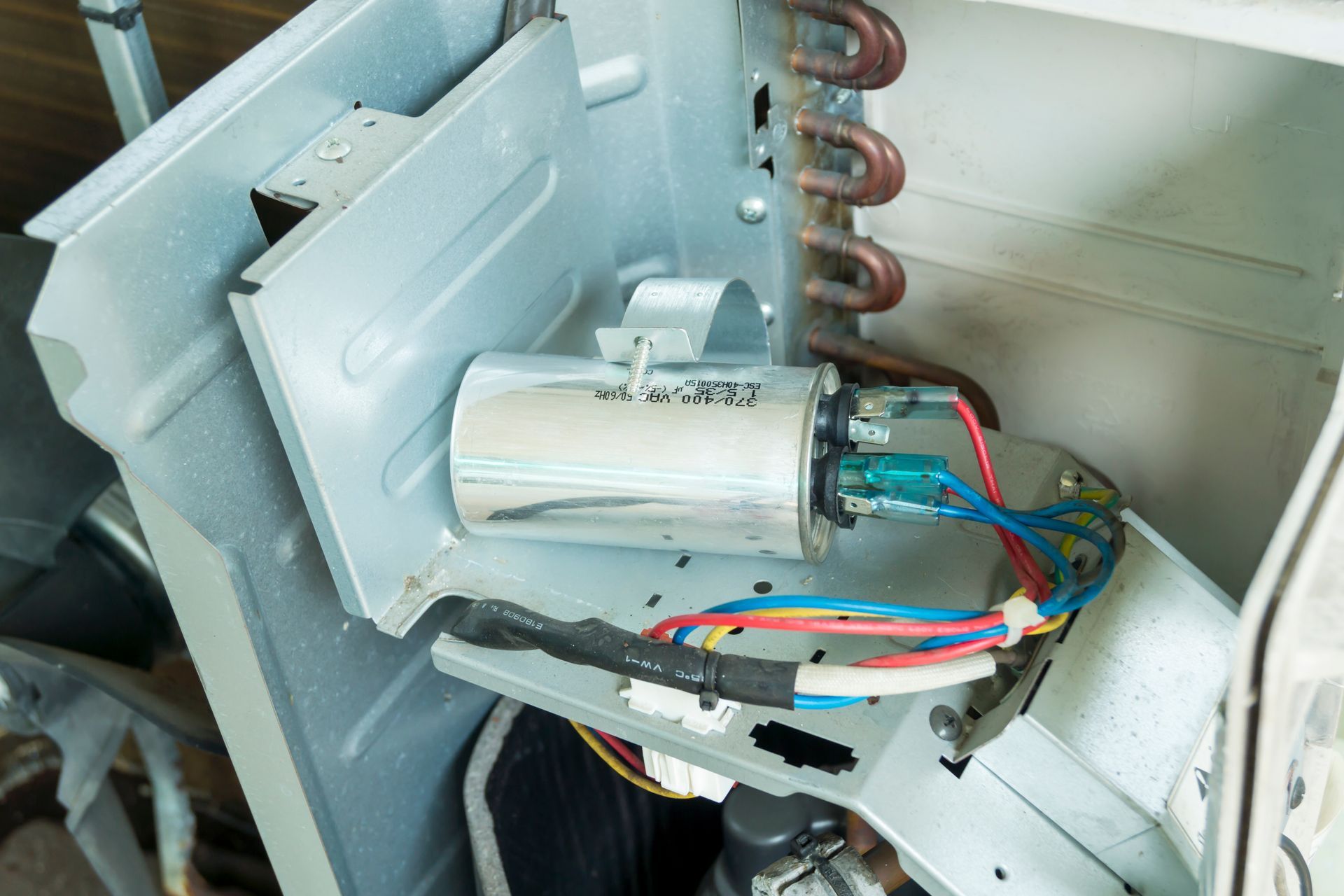 AC capacitors