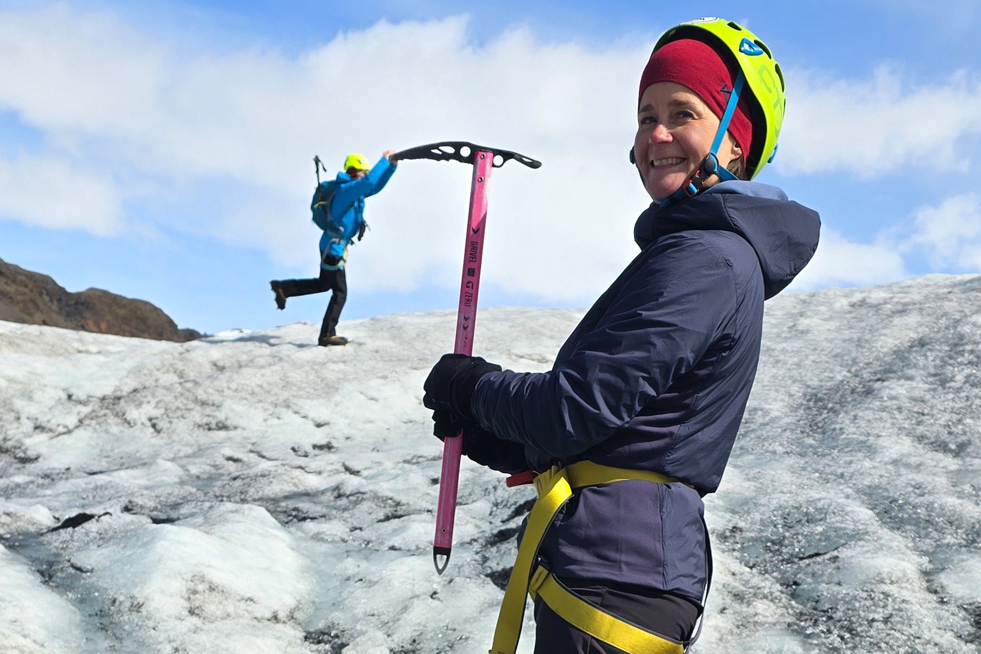 Glacier Hike w. Photos, South Coast Waterfalls & Black Sand Beach