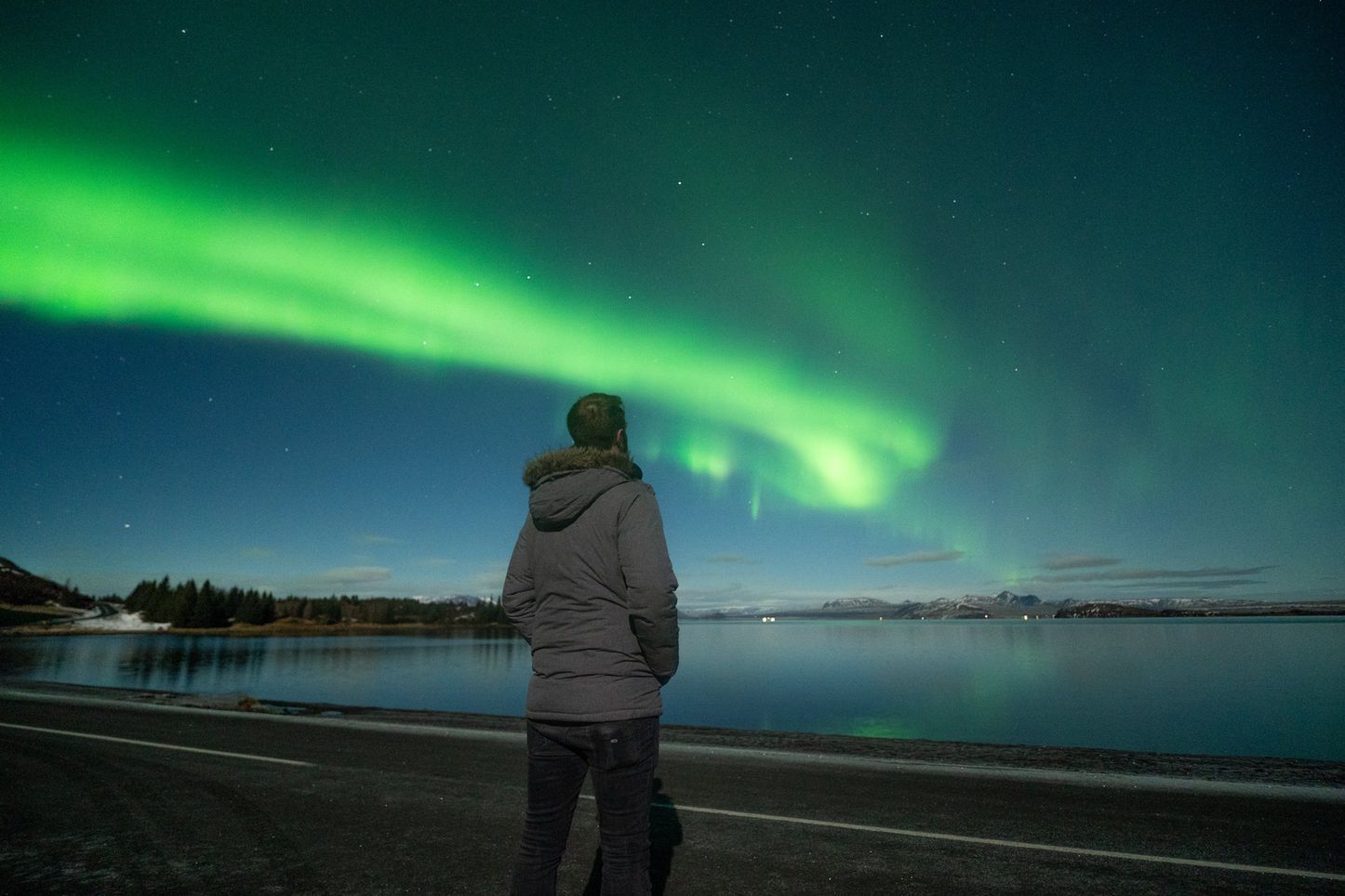 Northern Lights in 4x4 Super with Local Pastries, Hot Chocolate, and Photos