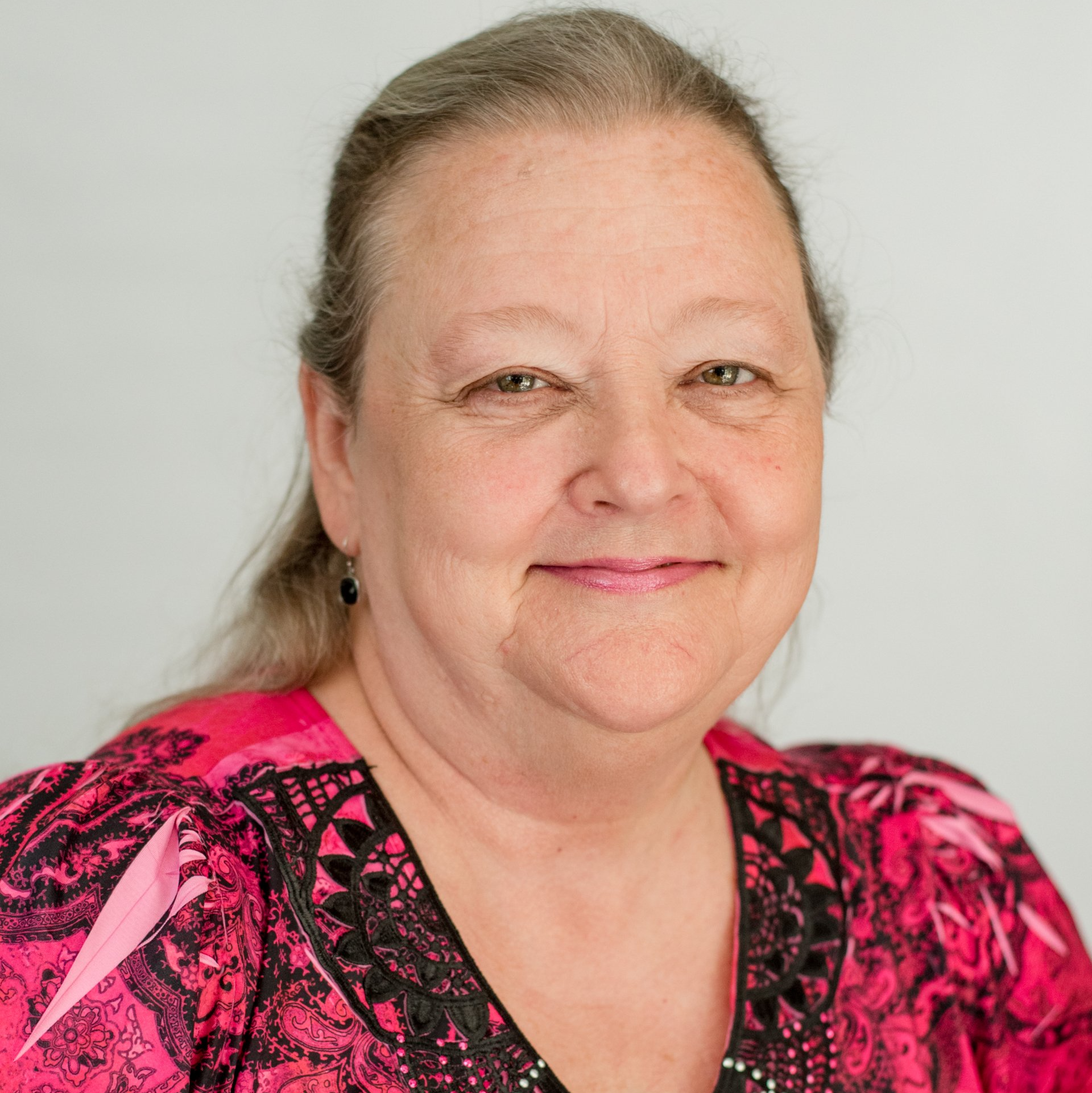 Tracey Boley - Headshot - Land and Sea Travel
