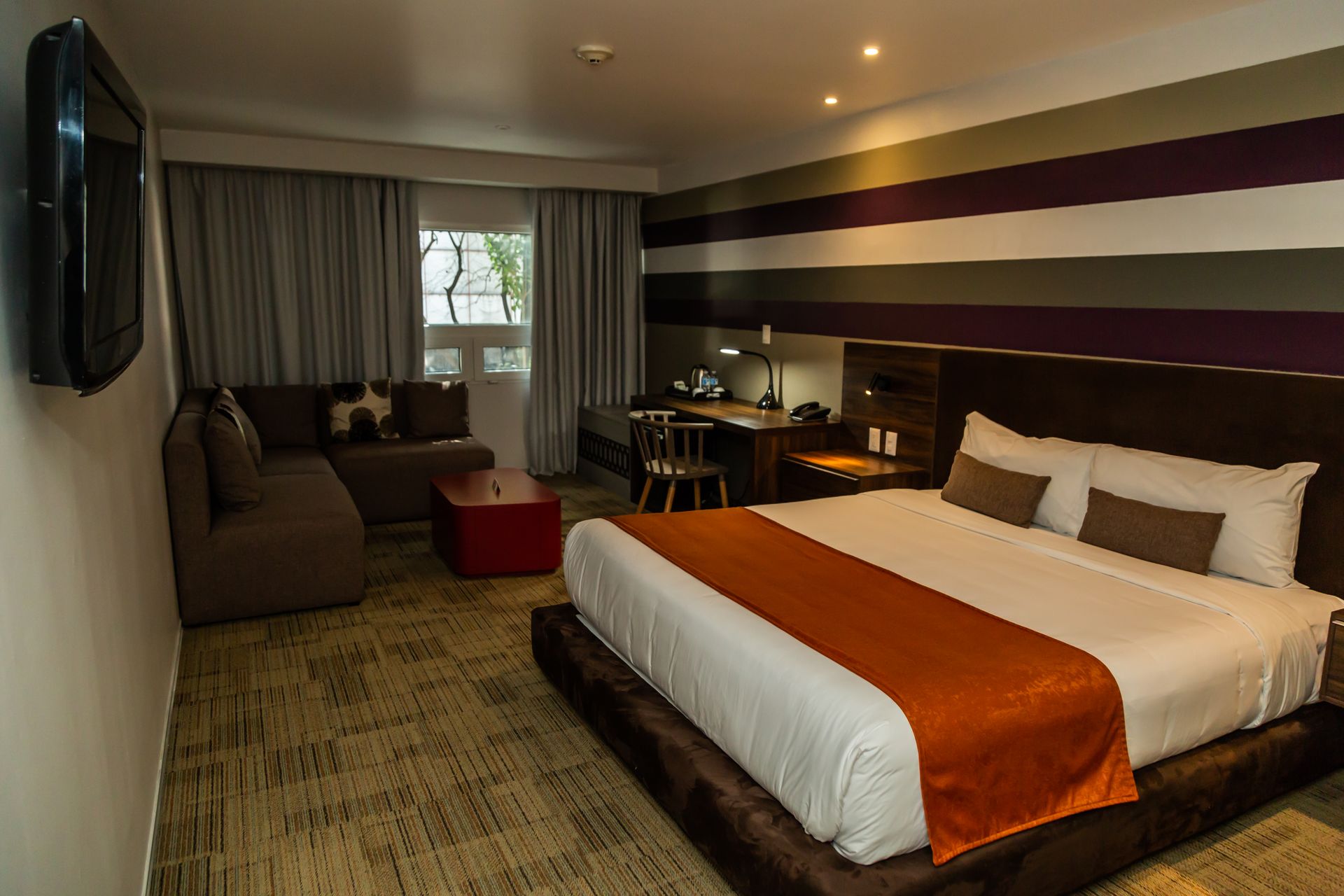 Executive 1 cama queen