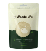 WandelWol wollen voetverzorgingsproduct in een etui in crème en donkergroene verpakking.