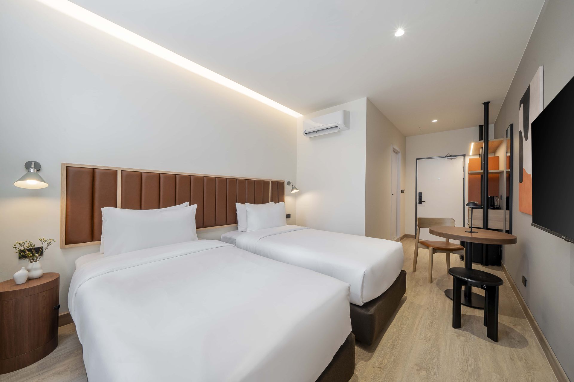 Superior Twin room at ASOKA HOTEL.