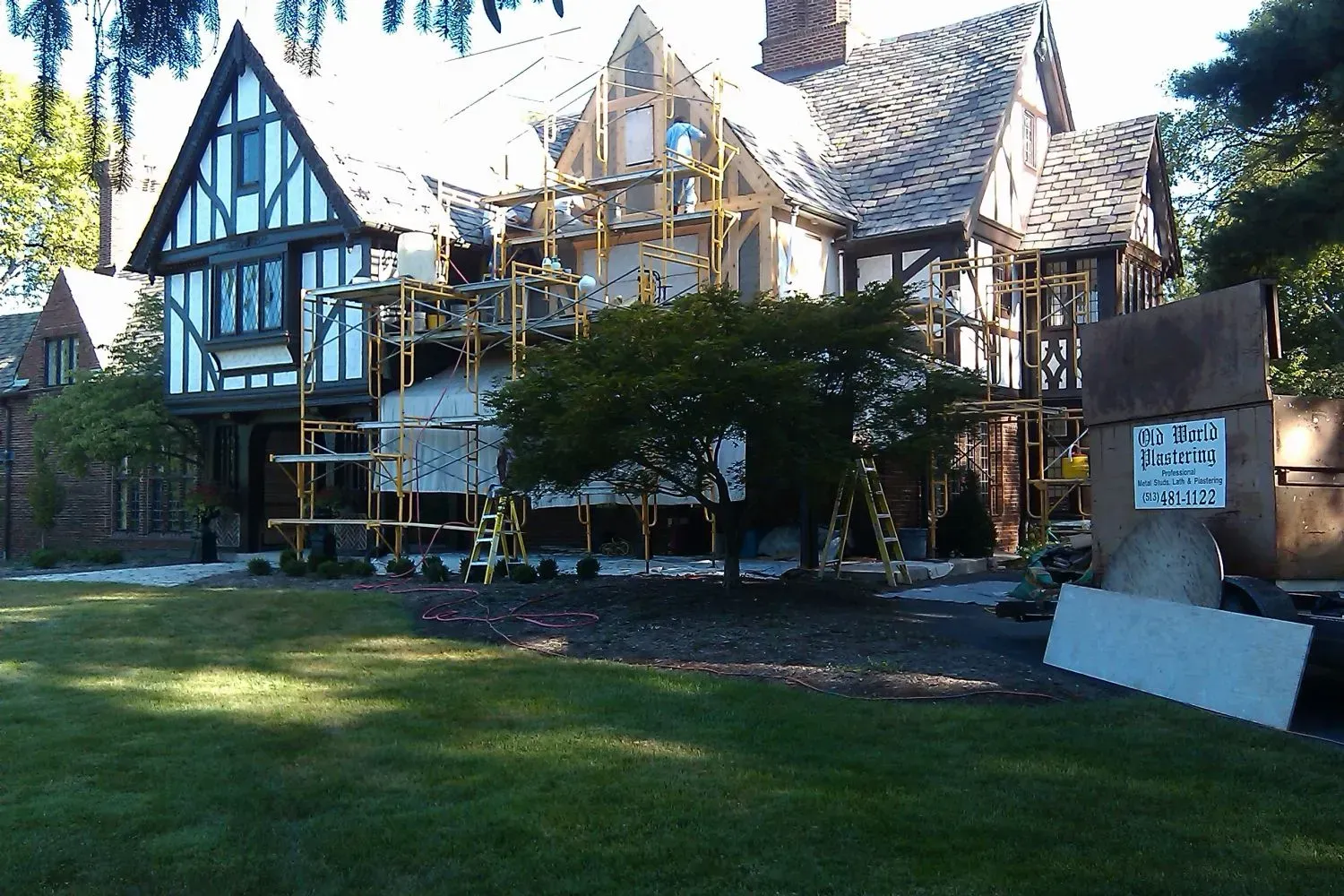 House Painting — Cincinnati, OH — Old World