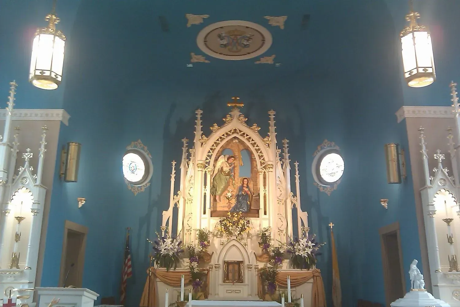 Blue Ceiling — Cincinnati, OH — Old World