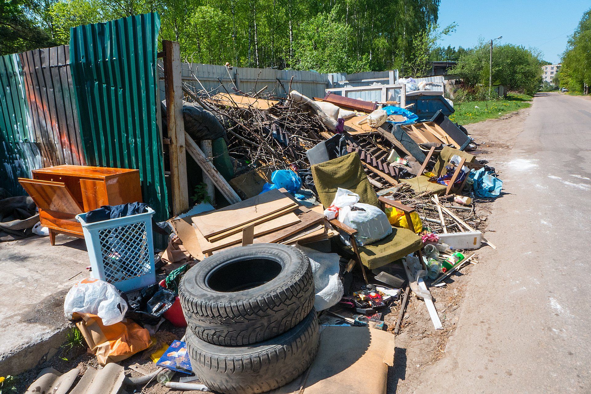 metal container for household waste