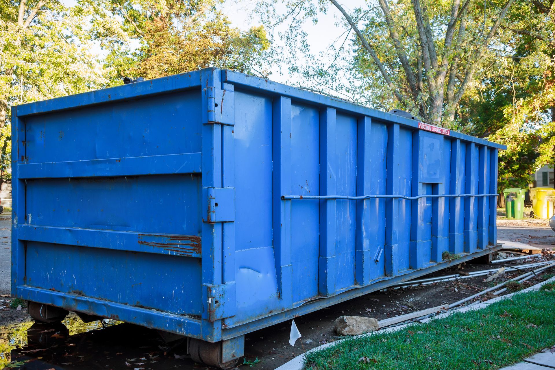 Construction dumpster rental in Worcester, MA from Pleasant View Waste– showing roll-off dumpster fi